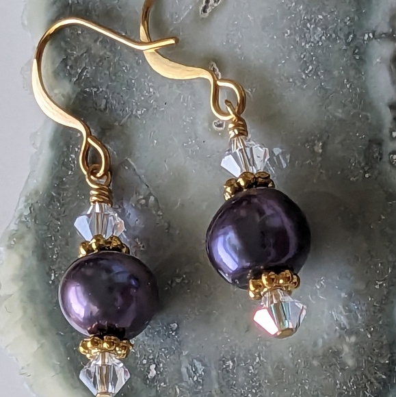 Dark Pearl and Preciosa Earrings - Picture 1 of 4